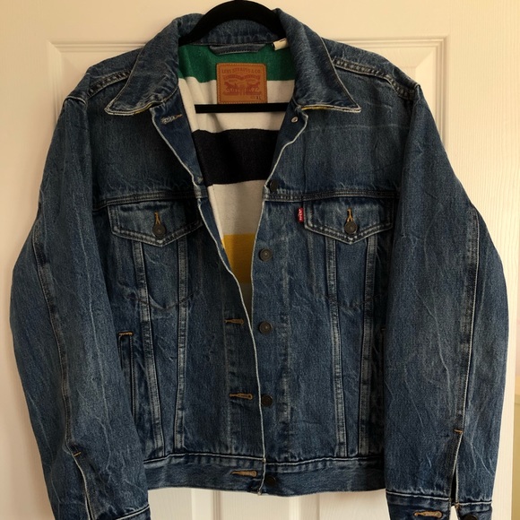 Levi’s X Hudson Bay Company Ex- Boyfriend Trucker Jacket - Picture 1 of 2